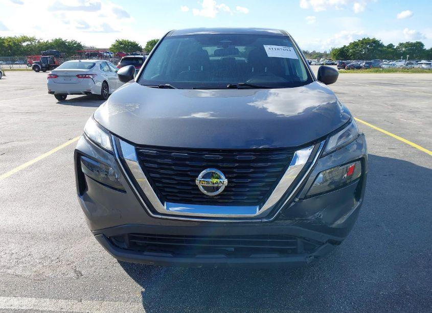 Photo 6 of 2021 Nissan Rogue S FWD (VIN 5N1AT3AA9MC795814)