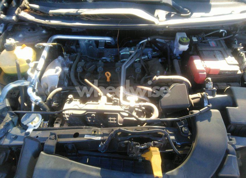 Photo 10 of 2021 Nissan Rogue S FWD (VIN 5N1AT3AAXMC678632)