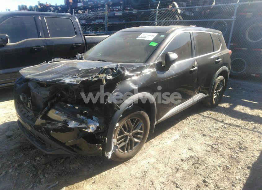 Photo 2 of 2021 Nissan Rogue S FWD (VIN 5N1AT3AAXMC678632)