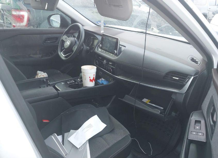 Photo 5 of 2021 Nissan Rogue S FWD (VIN 5N1AT3AAXMC682244)