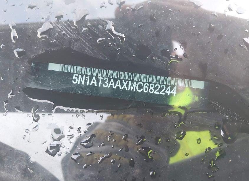 Photo 9 of 2021 Nissan Rogue S FWD (VIN 5N1AT3AAXMC682244)