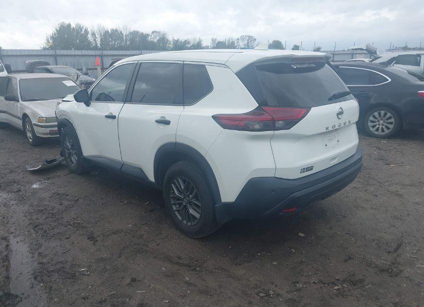 Photo 3 of 2021 Nissan Rogue S FWD (VIN 5N1AT3AAXMC775460)