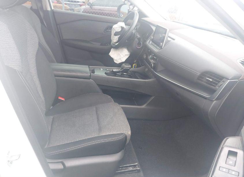 Photo 5 of 2021 Nissan Rogue S FWD (VIN 5N1AT3AAXMC775460)