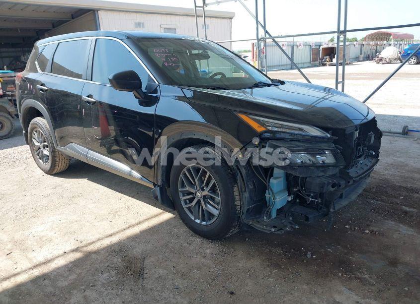 2021 Nissan Rogue S FWD (VIN 5N1AT3AAXMC785213) main photo