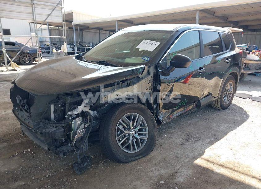 Photo 2 of 2021 Nissan Rogue S FWD (VIN 5N1AT3AAXMC785213)