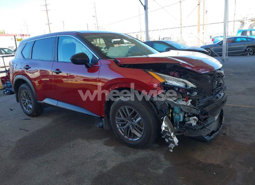 2021 Nissan Rogue S FWD (VIN 5N1AT3AAXMC797376) main photo