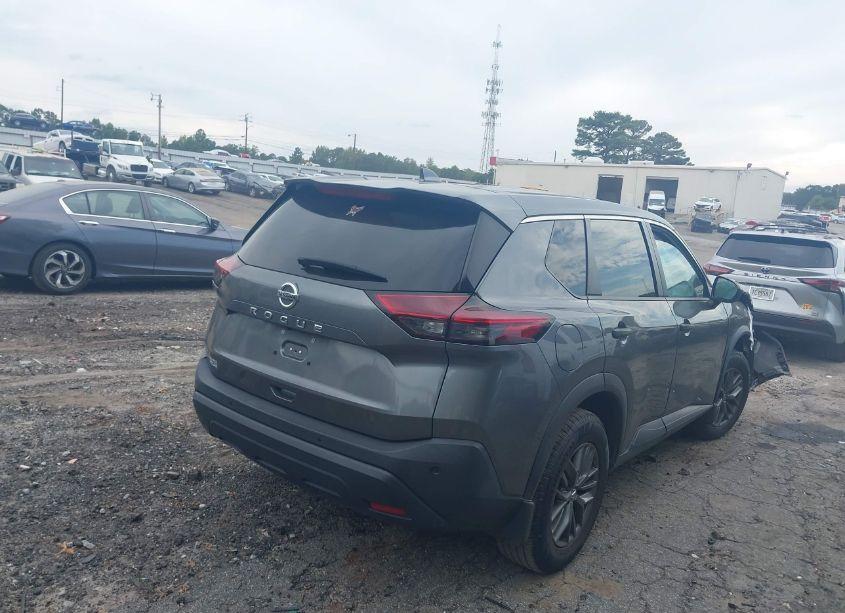 Photo 4 of 2021 Nissan Rogue S FWD (VIN 5N1AT3AAXMC804455)