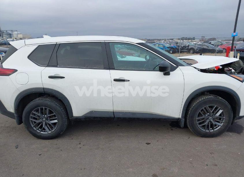 Photo 14 of 2021 Nissan Rogue S INTELLIGENT AWD (VIN 5N1AT3AB0MC706091)