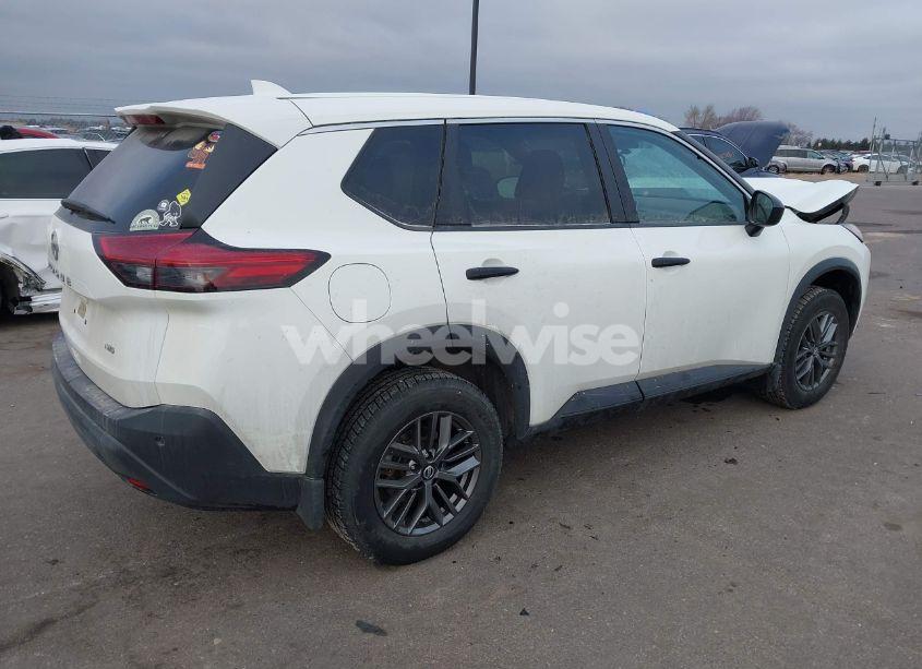 Photo 4 of 2021 Nissan Rogue S INTELLIGENT AWD (VIN 5N1AT3AB0MC706091)