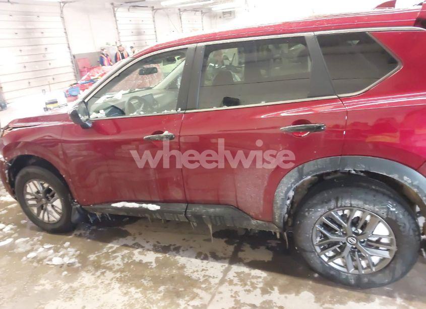 Photo 15 of 2021 Nissan Rogue S INTELLIGENT AWD (VIN 5N1AT3AB3MC798877)