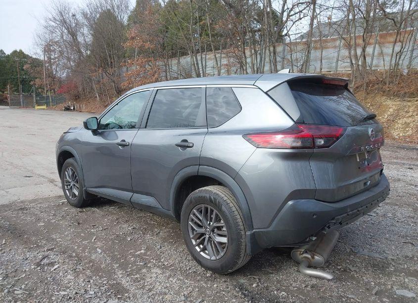 Photo 3 of 2021 Nissan Rogue S INTELLIGENT AWD (VIN 5N1AT3AB4MC829943)
