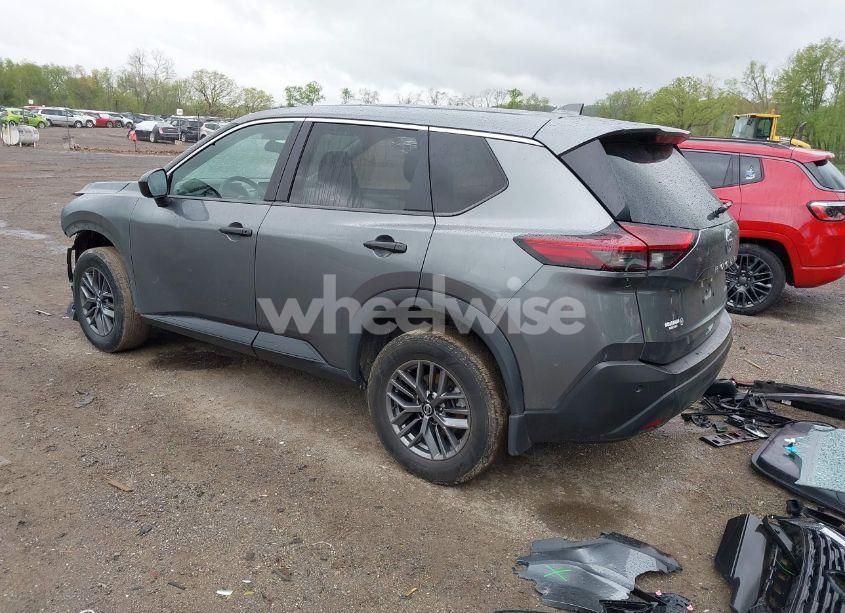 Photo 3 of 2021 Nissan Rogue S INTELLIGENT AWD (VIN 5N1AT3AB6MC714115)