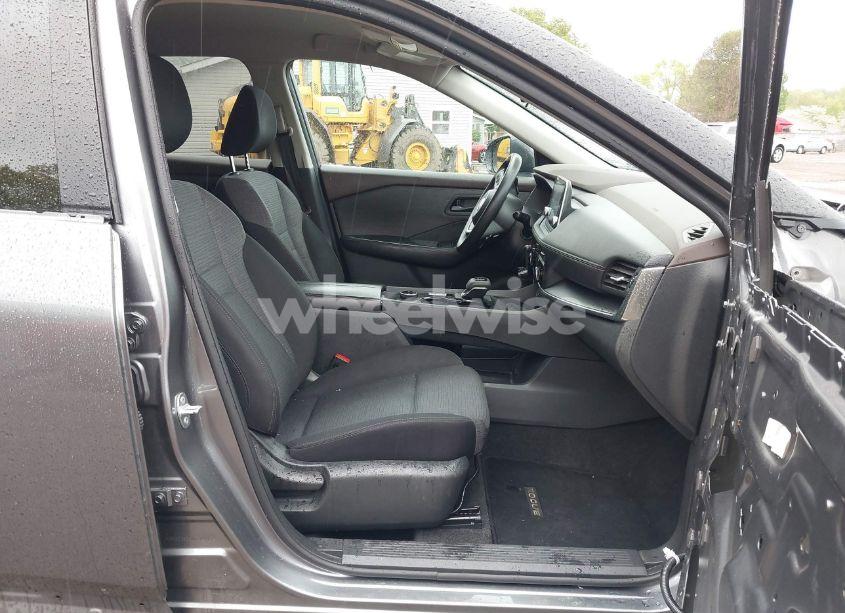 Photo 5 of 2021 Nissan Rogue S INTELLIGENT AWD (VIN 5N1AT3AB6MC714115)