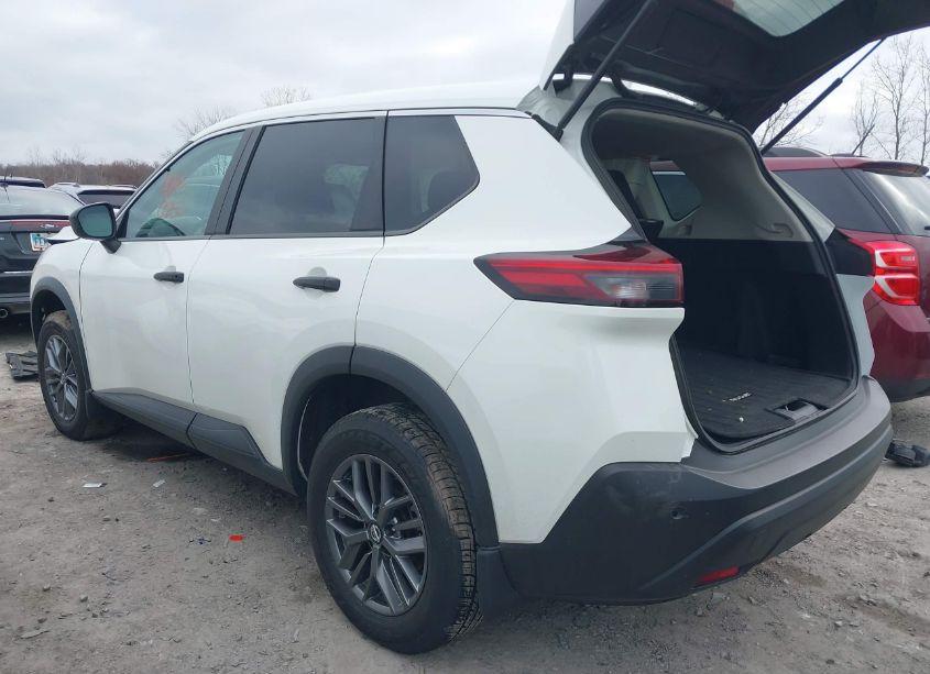Photo 3 of 2021 Nissan Rogue S INTELLIGENT AWD (VIN 5N1AT3AB6MC750306)