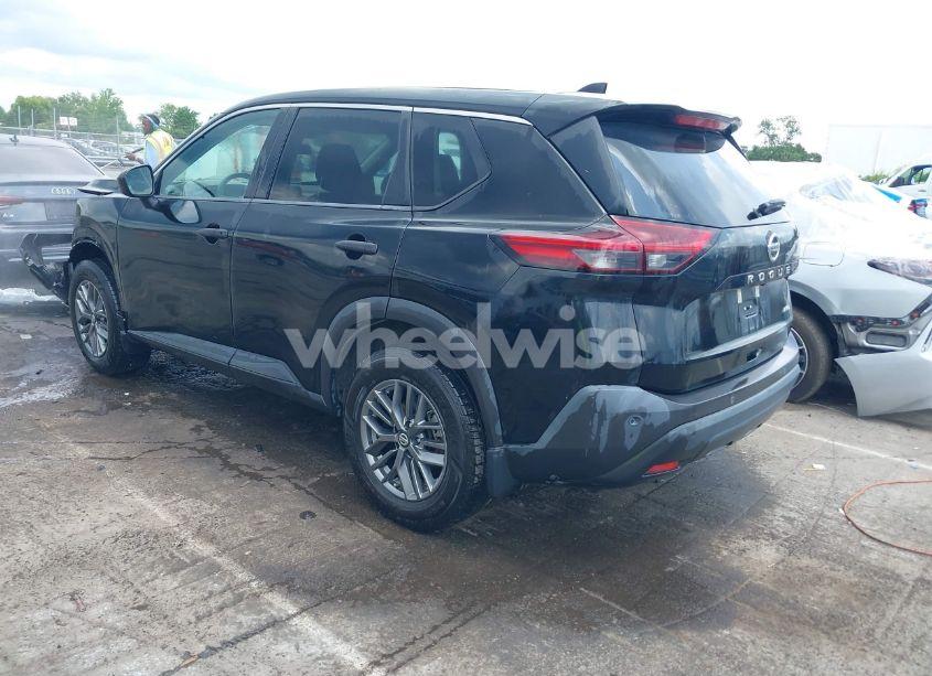 Photo 3 of 2021 Nissan Rogue S INTELLIGENT AWD (VIN 5N1AT3AB6MC813632)