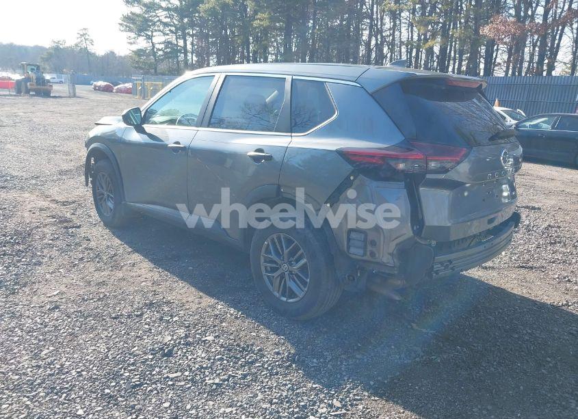 Photo 3 of 2021 Nissan Rogue S INTELLIGENT AWD (VIN 5N1AT3AB7MC786537)