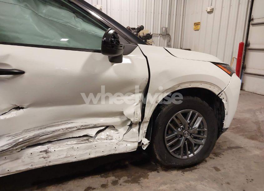 Photo 12 of 2021 Nissan Rogue S INTELLIGENT AWD (VIN 5N1AT3AB8MC811980)