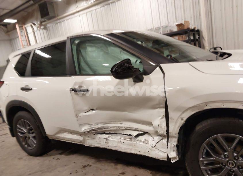 Photo 14 of 2021 Nissan Rogue S INTELLIGENT AWD (VIN 5N1AT3AB8MC811980)