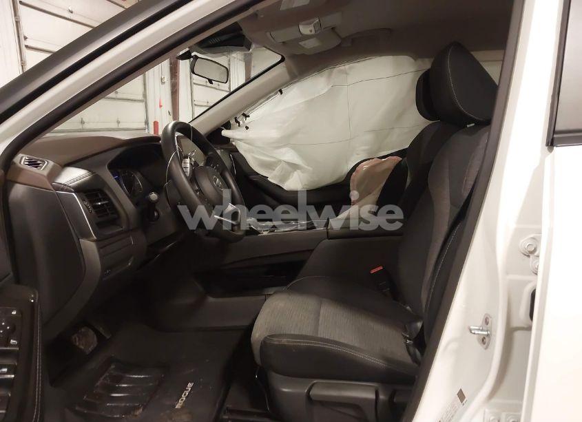 Photo 5 of 2021 Nissan Rogue S INTELLIGENT AWD (VIN 5N1AT3AB8MC811980)