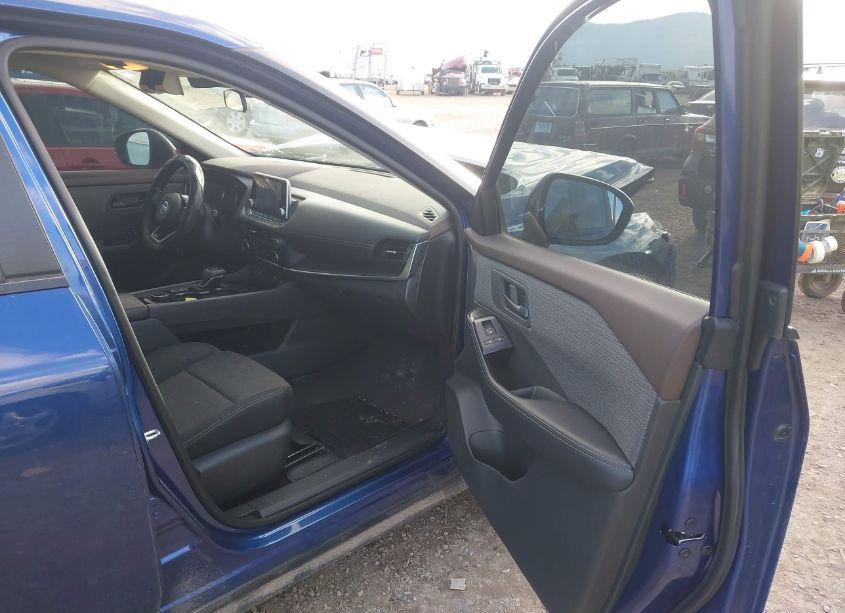 Photo 5 of 2021 Nissan Rogue S INTELLIGENT AWD (VIN 5N1AT3ABXMC750812)