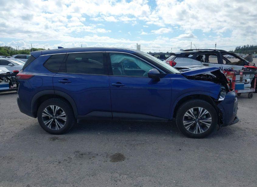 Photo 13 of 2021 Nissan Rogue SV FWD (VIN 5N1AT3BA0MC717999)