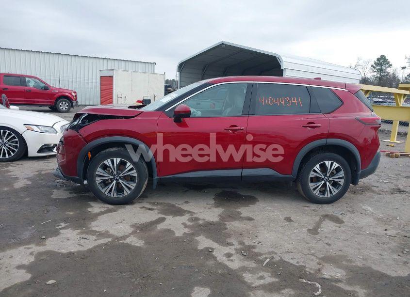 Photo 14 of 2021 Nissan Rogue SV FWD (VIN 5N1AT3BA0MC844199)