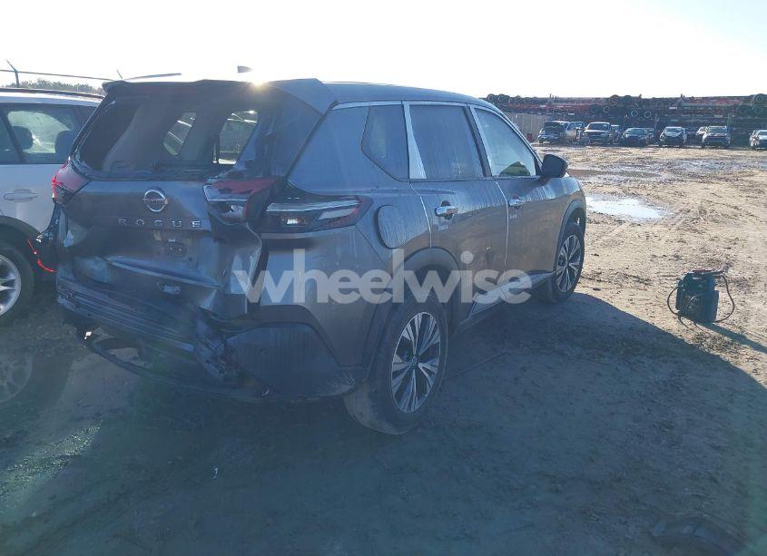 Photo 4 of 2021 Nissan Rogue SV FWD (VIN 5N1AT3BA1MC734262)