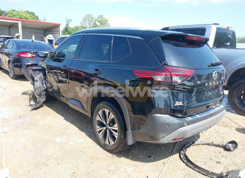 Photo 3 of 2021 Nissan Rogue SV FWD (VIN 5N1AT3BA1MC816590)