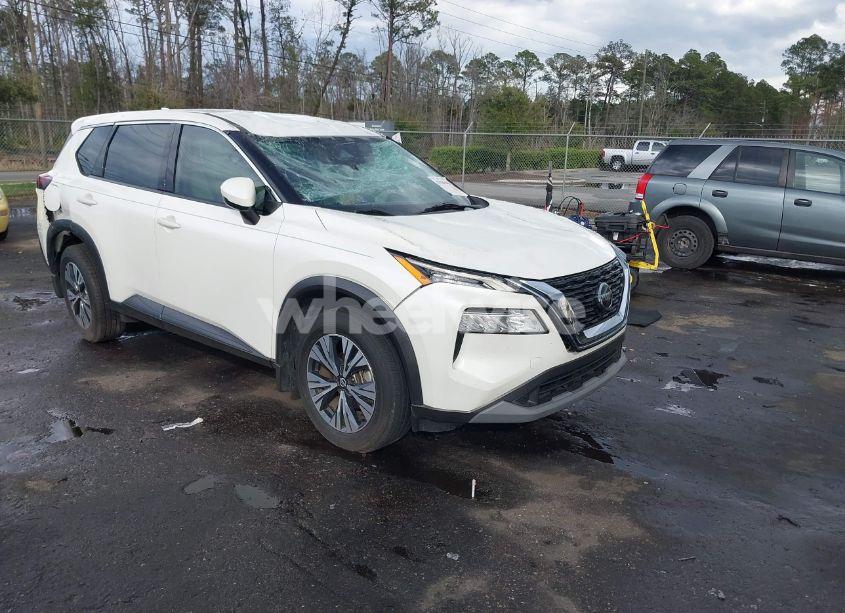 2021 Nissan Rogue SV FWD (VIN 5N1AT3BA1MC837200) main photo