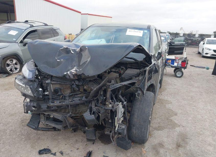 Photo 2 of 2021 Nissan Rogue SV FWD (VIN 5N1AT3BA2MC778822)