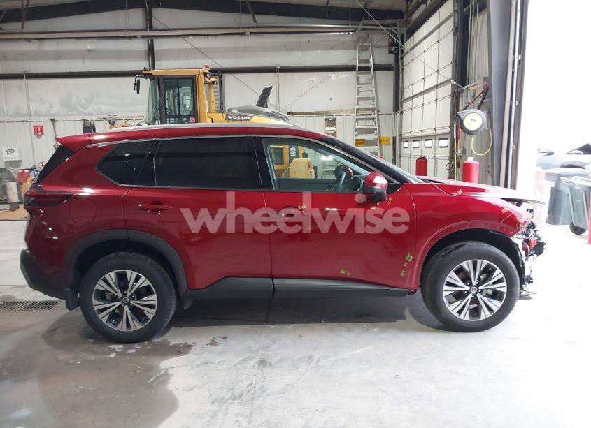 Photo 13 of 2021 Nissan Rogue SV FWD (VIN 5N1AT3BA2MC784152)