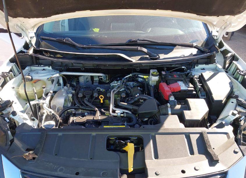 Photo 10 of 2021 Nissan Rogue SV FWD (VIN 5N1AT3BA3MC679636)