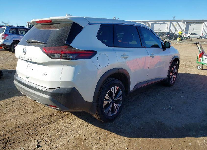 Photo 4 of 2021 Nissan Rogue SV FWD (VIN 5N1AT3BA3MC679636)