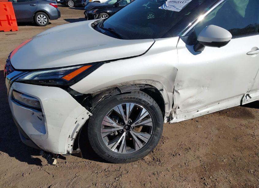Photo 6 of 2021 Nissan Rogue SV FWD (VIN 5N1AT3BA3MC679636)