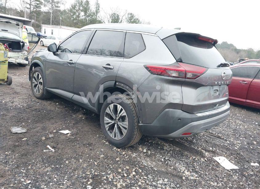 Photo 3 of 2021 Nissan Rogue SV FWD (VIN 5N1AT3BA3MC730682)