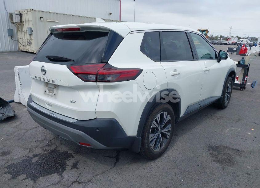 Photo 4 of 2021 Nissan Rogue SV FWD (VIN 5N1AT3BA3MC777081)