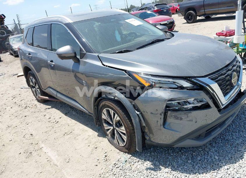 2021 Nissan Rogue SV FWD (VIN 5N1AT3BA5MC751548) main photo