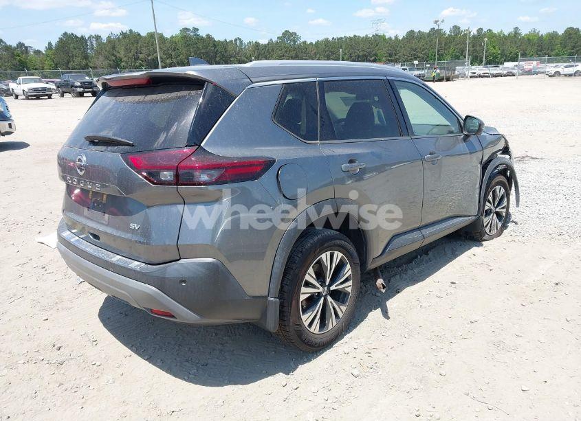 Photo 4 of 2021 Nissan Rogue SV FWD (VIN 5N1AT3BA5MC751548)