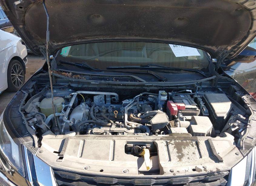 Photo 10 of 2021 Nissan Rogue SV FWD (VIN 5N1AT3BA6MC783876)