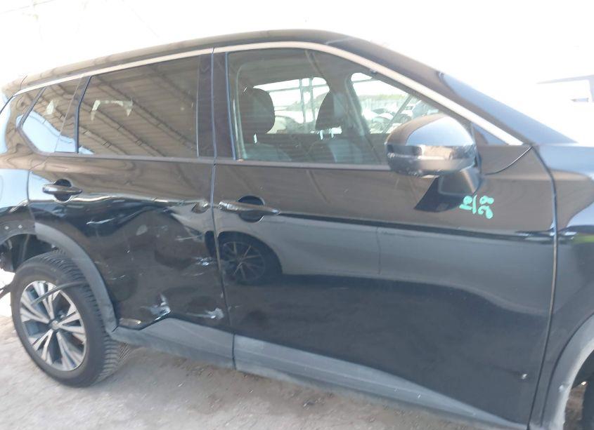 Photo 13 of 2021 Nissan Rogue SV FWD (VIN 5N1AT3BA6MC783876)