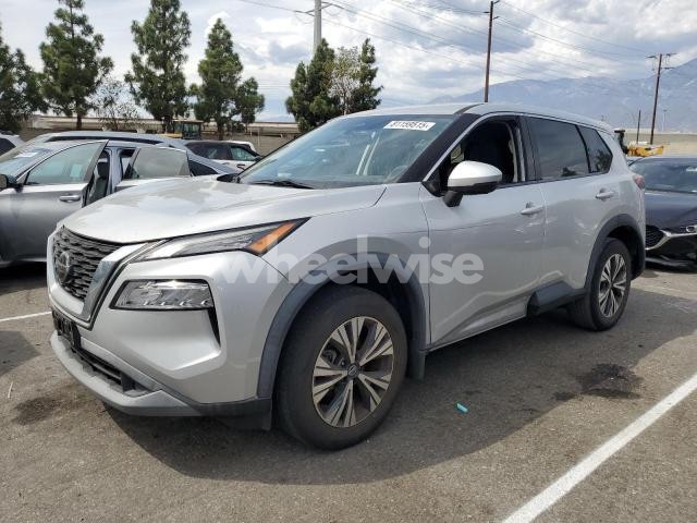 Photo 4 of 2021 NISSAN ROGUE SV (VIN 5N1AT3BA6MC793954)