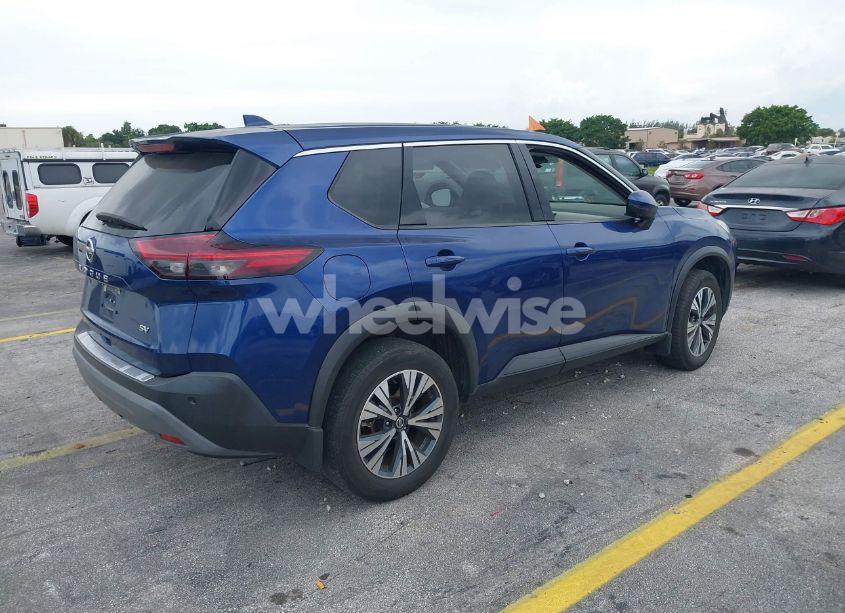 Photo 4 of 2021 Nissan Rogue SV FWD (VIN 5N1AT3BA7MC671720)