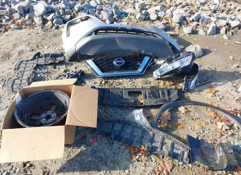 Photo 12 of 2021 Nissan Rogue SV FWD (VIN 5N1AT3BA7MC728126)