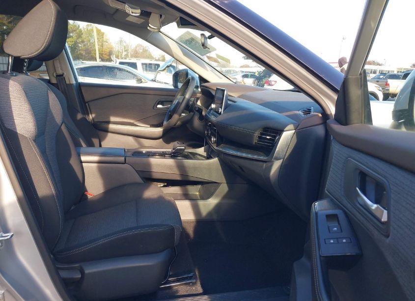 Photo 5 of 2021 Nissan Rogue SV FWD (VIN 5N1AT3BA7MC728126)