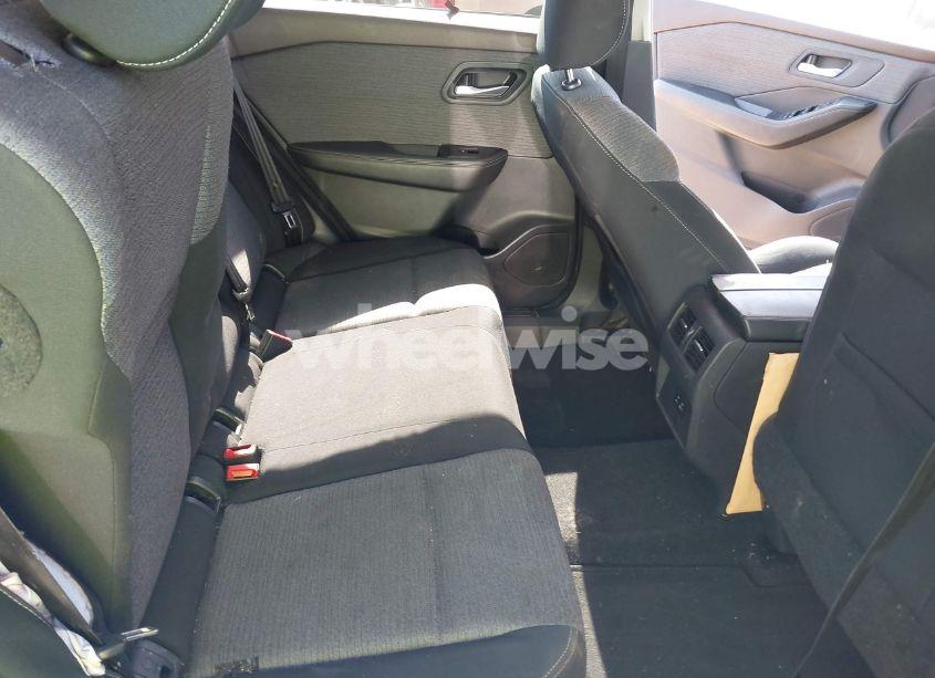 Photo 8 of 2021 Nissan Rogue SV FWD (VIN 5N1AT3BA7MC731687)