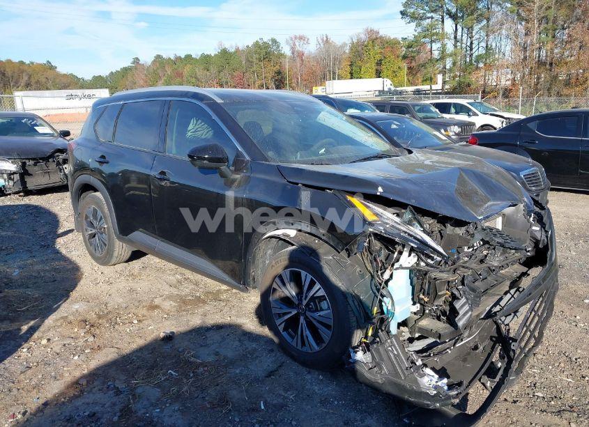 2021 Nissan Rogue SV FWD (VIN 5N1AT3BA7MC792361) main photo