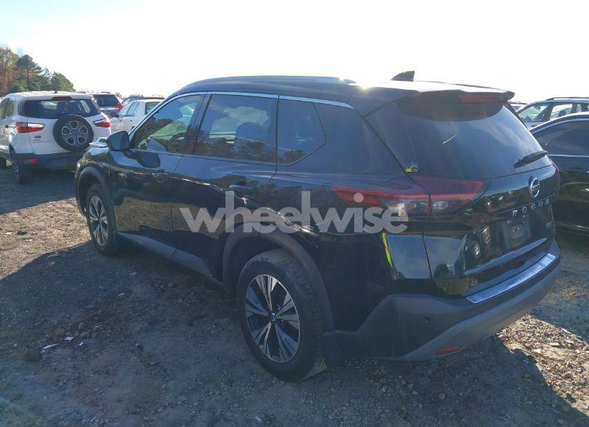 Photo 3 of 2021 Nissan Rogue SV FWD (VIN 5N1AT3BA7MC792361)