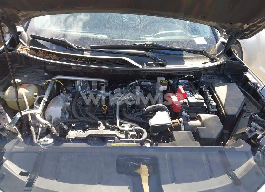 Photo 10 of 2021 Nissan Rogue SV FWD (VIN 5N1AT3BA7MC838299)