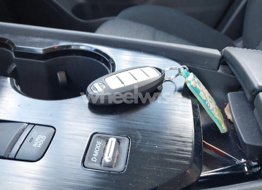 Photo 11 of 2021 Nissan Rogue SV FWD (VIN 5N1AT3BA7MC838299)