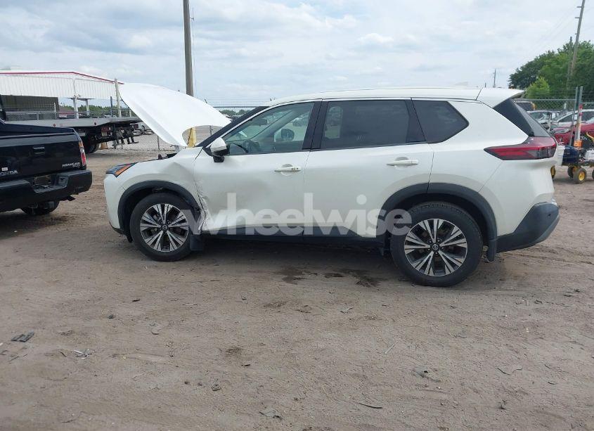 Photo 14 of 2021 Nissan Rogue SV FWD (VIN 5N1AT3BA7MC848167)